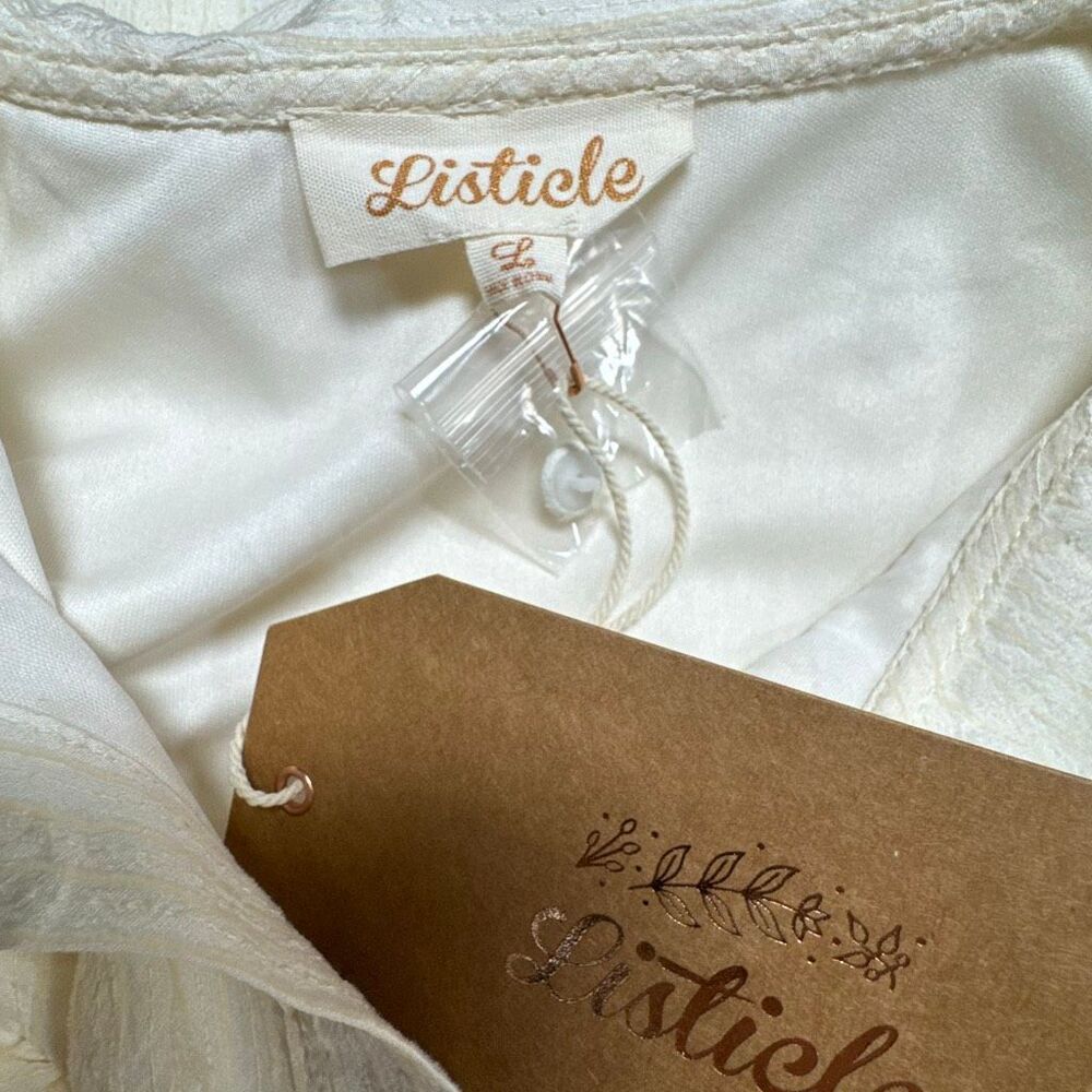 Listicle Women’s Cream Stripe Ruffle Puff Sleeve Dress Sz Lg NEW - Picture 9 of 11